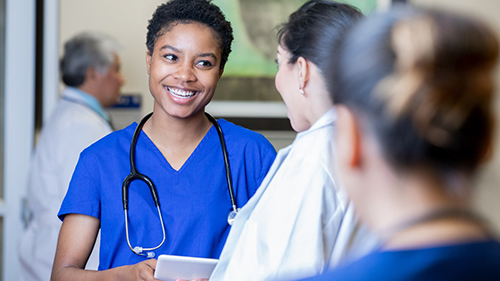 BlogPost Neuroscience nurse collaborating 500px